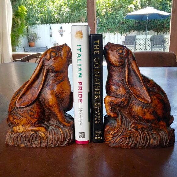 Adorable VTG Hand Painted Heavy Duty Resin Bunny Bookends - Picture 4 of 10